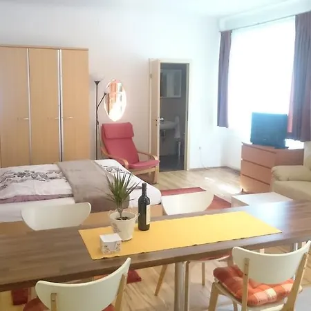 Апартаменты Delibab